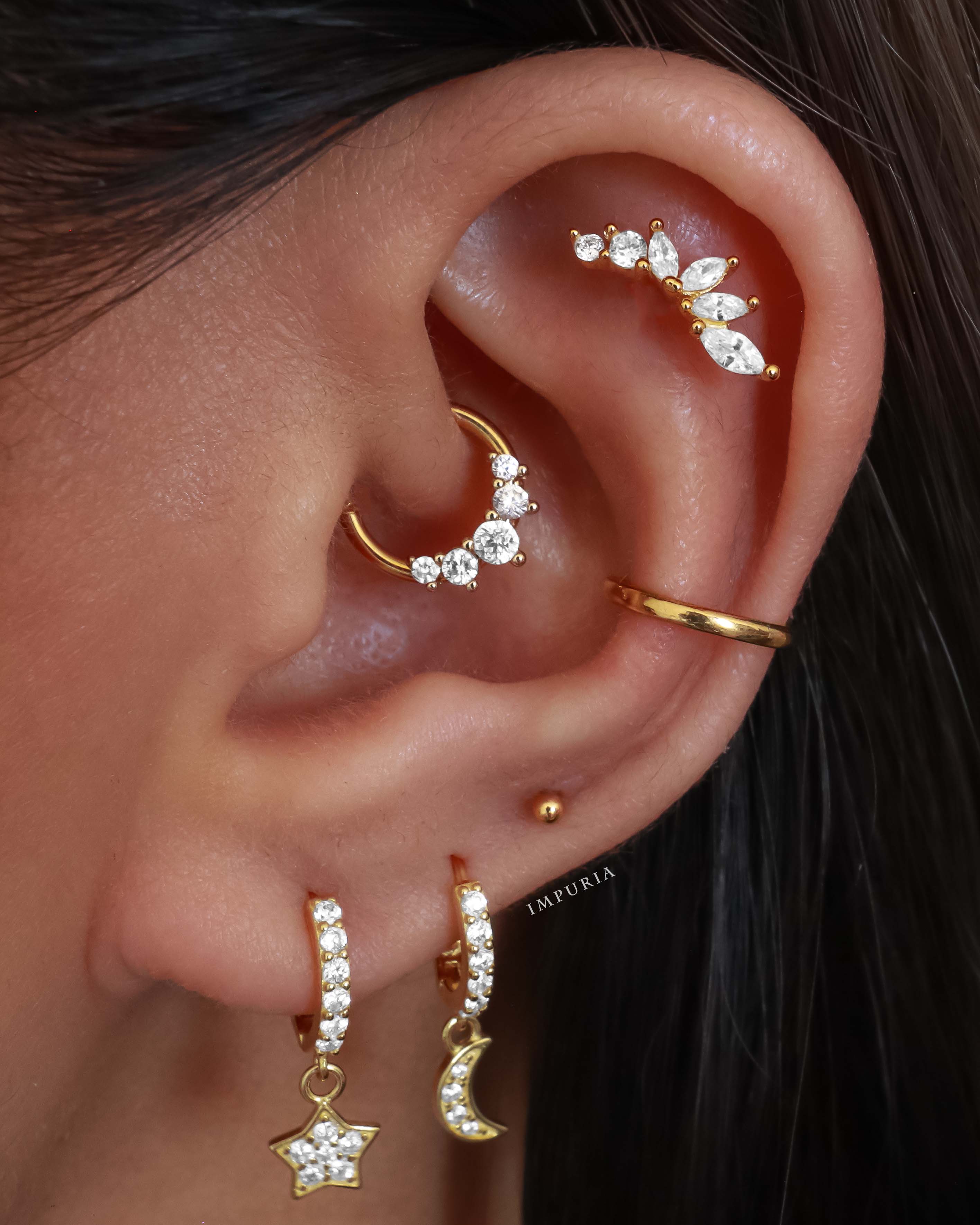 Dynasty Cluster Flat Back Stud Earring