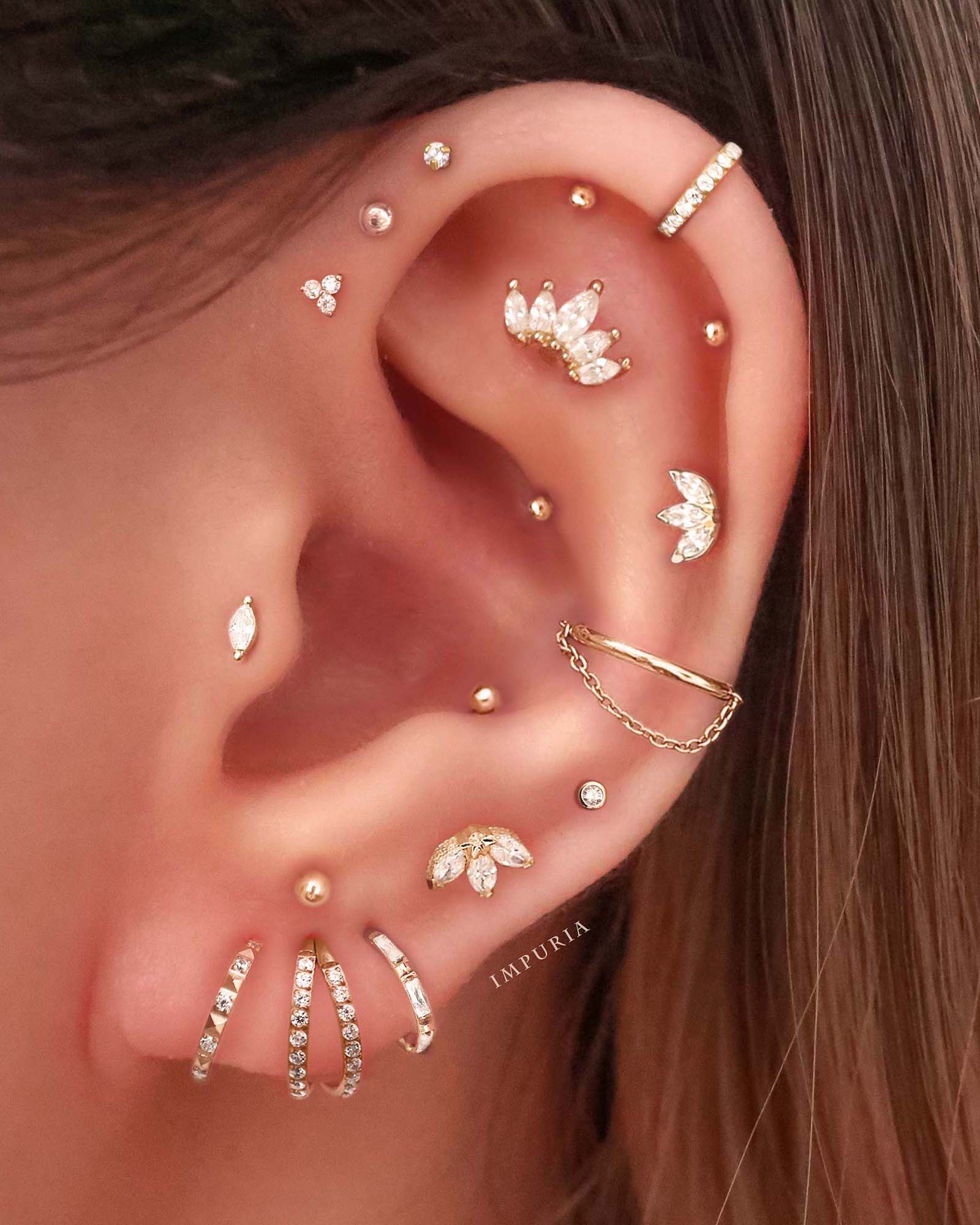 Stellar Single Chain Hoop Ring Clicker