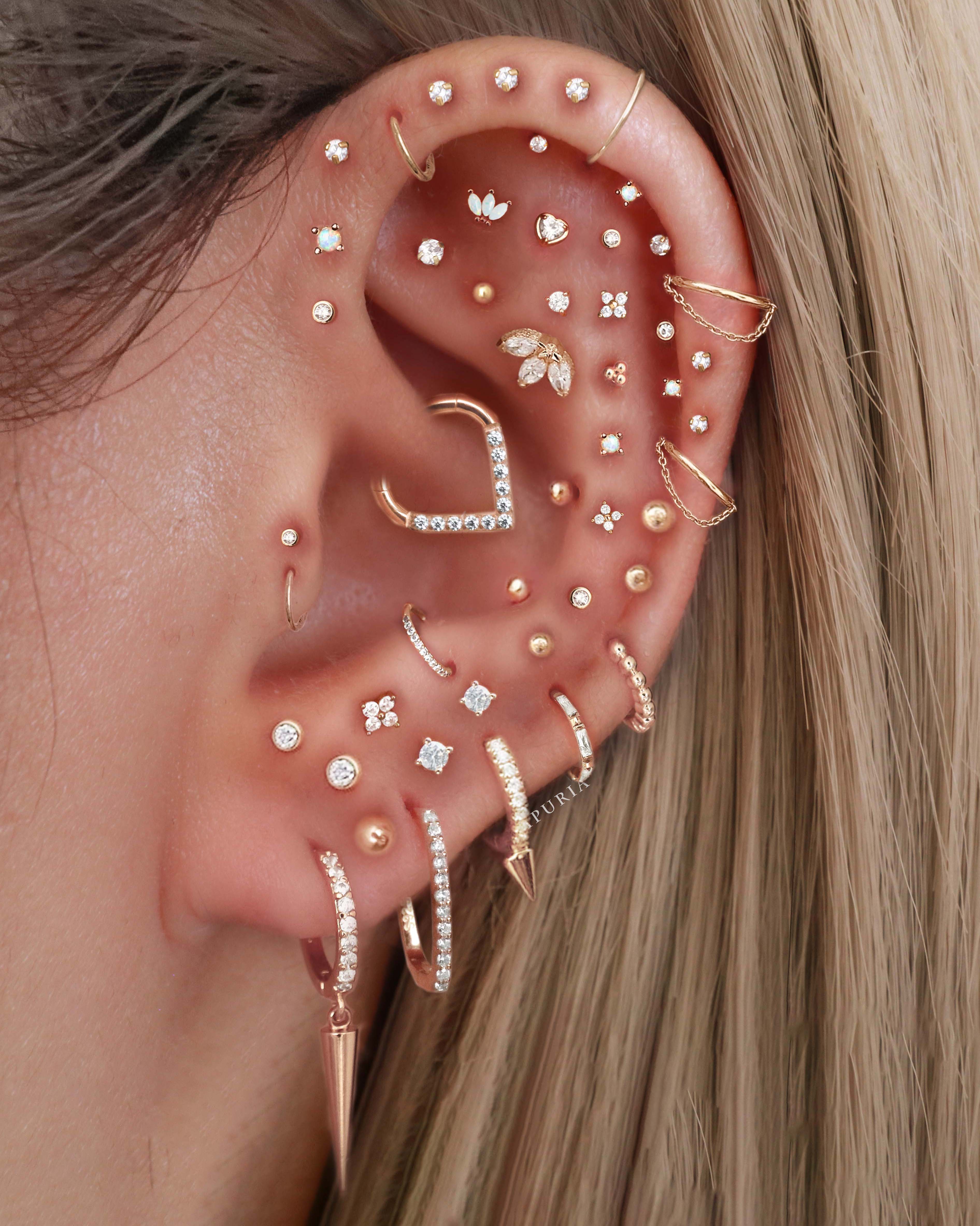 Stellar Single Chain Hoop Ring Clicker
